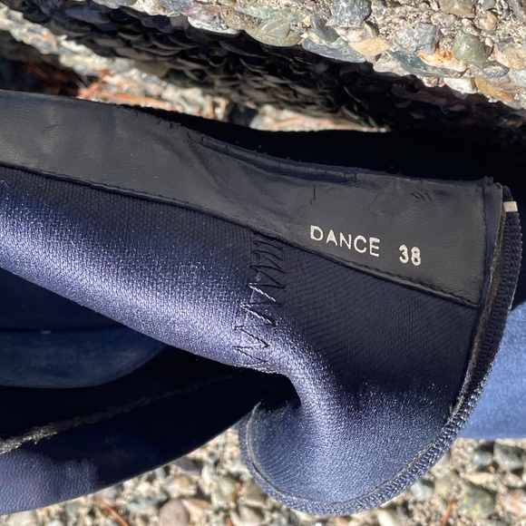 “Dance” Chic by Lady Couture, Blue, Size 38 - Picture 5 of 5